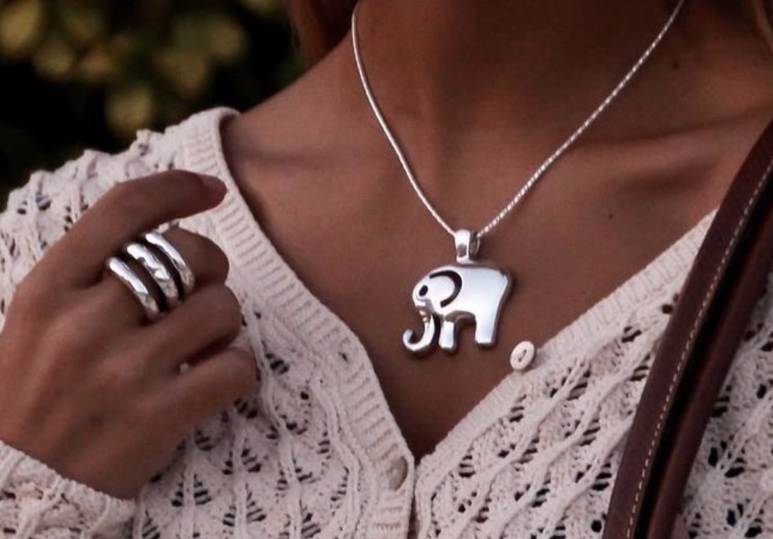 Elephant .925 Sterling Silver Gemstone Pendant from Bali main image 0