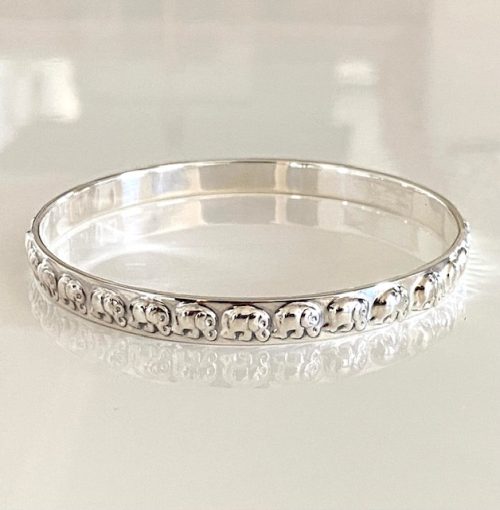 Solid sterling silver elephant pattern bangle