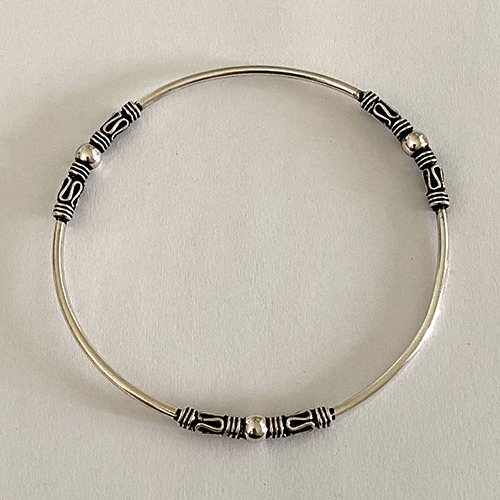 Sterling silver tribal single ball solid bangle 5mm wide
