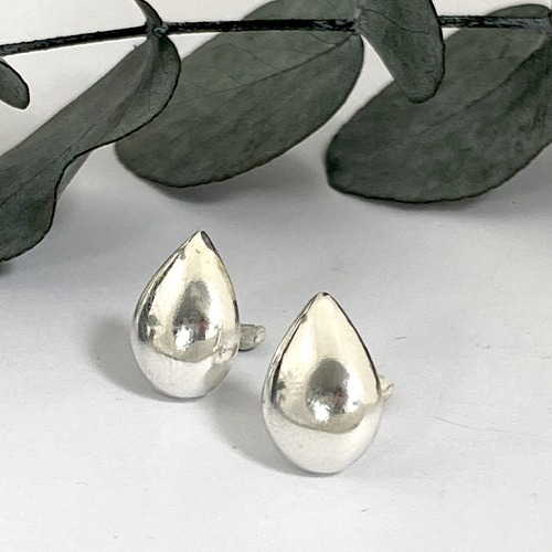 Sterling silver small teardrop stud earrings 15mm size