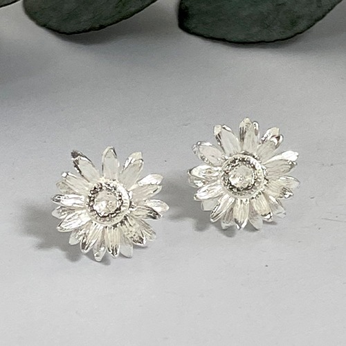 Sterling silver small sunflower stud earrings 10mm size