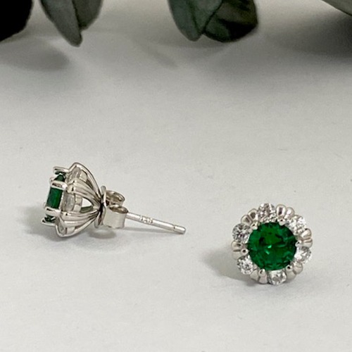 Sterling silver classic round emerald cubic zirconia stud earrings 10mm size