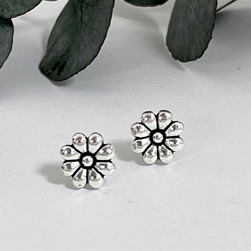 Sterling silver small flower petal stud earrings 8mm size