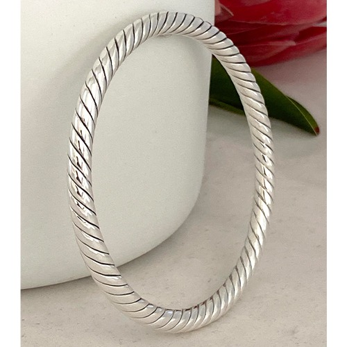 Sterling silver rope design pattern bangle 8mm wide