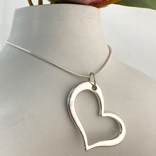 Sterling silver hanging side heart pendant 40mm size