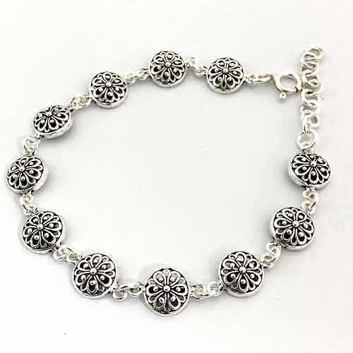 Sterling silver round flowers design bracelet