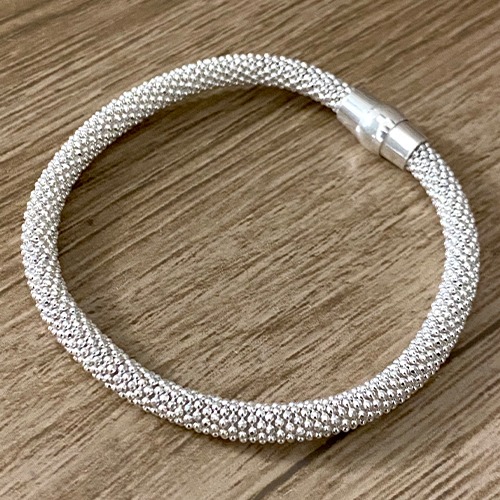 Sterling silver Italian rope design magnetic clasp bracelet