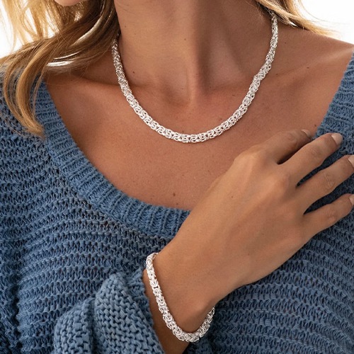 Sterling silver Flat Russian mesh silver design necklace