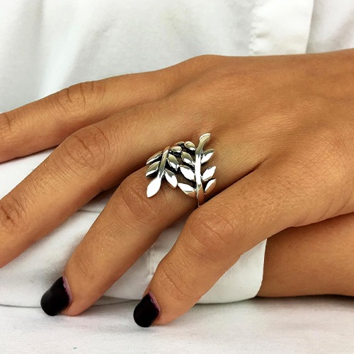 Sterling silver branch leaf design ring 18mm wide | VDM Jewellery