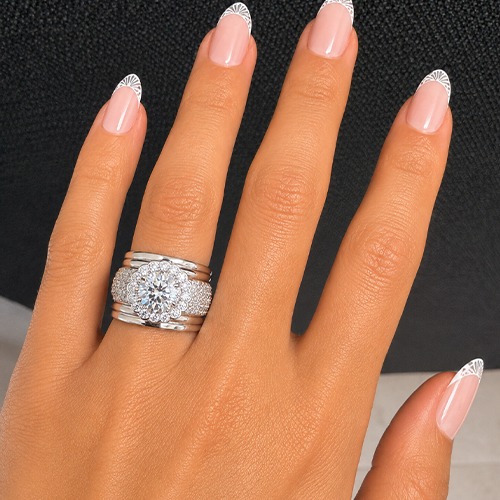 Sterling silver Elsa design white cubic zirconia band ring 15mm wide - Image 4