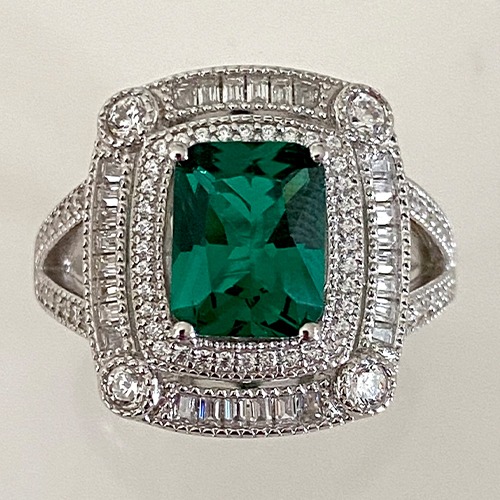 Sterling silver square shape baguette emerald green cubic zirconia ring 17mm wide