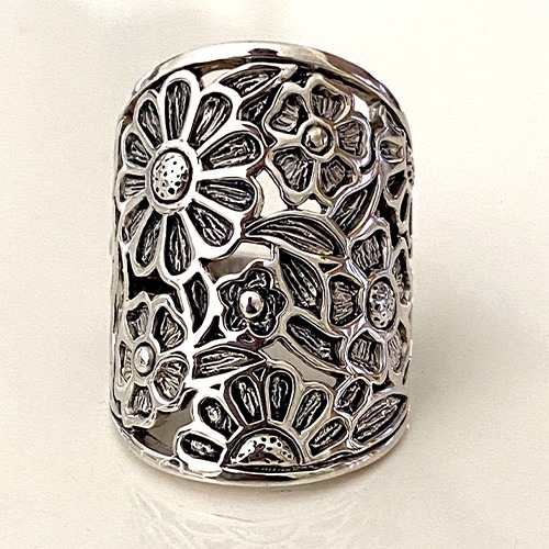 Sterling silver daisy flower pattern wide ring 28mm wide