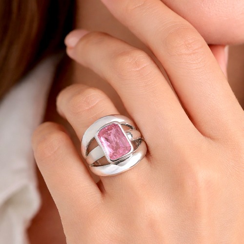 Sterling silver Moda design pink rectangular cubic zirconia triple band ring 20mm wide