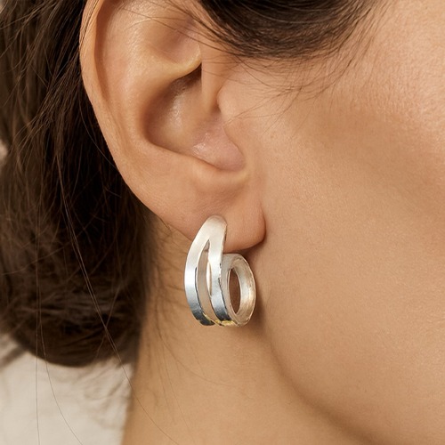 Sterling silver modern double line stud design earrings 30mm long