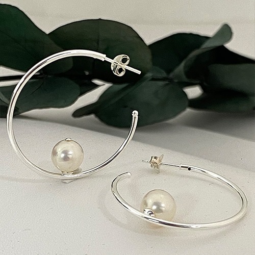 Sterling silver modern floating freshwater pearl stud hoop earrings 35mm long