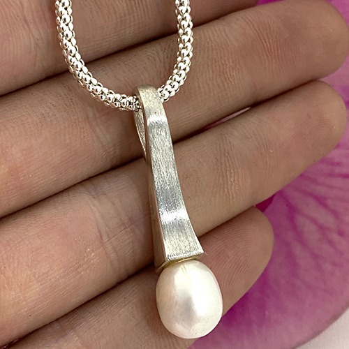 Sterling silver freshwater pearl drop design modern pendant 40mm long
