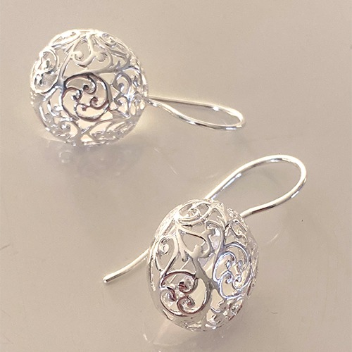 Sterling silver fillagree pattern ball drop earrings 30mm long