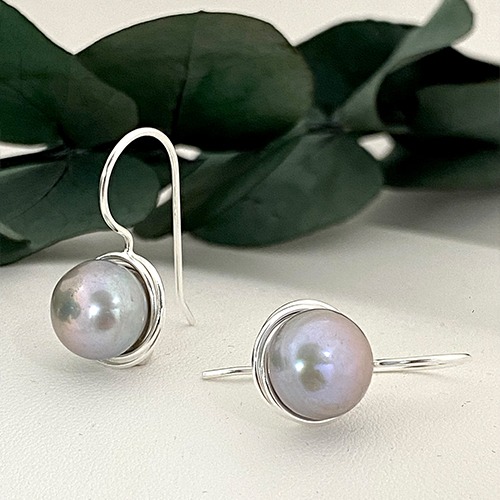 Sterling silver grey colour classic style freshwater pearl drop earrings 30mm long