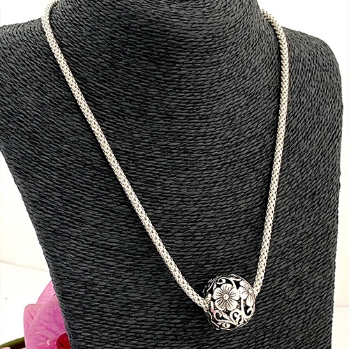 Sterling silver flower fillagree large ball pendant 25mm size