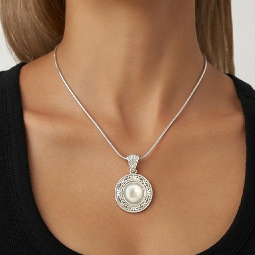 Sterling silver fillagree frame white mabe pearl pendant 40mm long