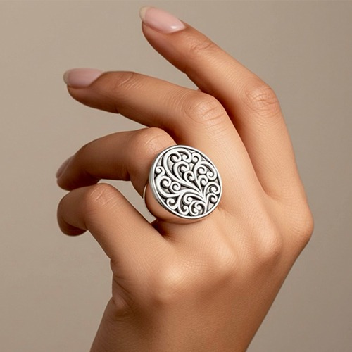 Sterling silver bulky signet style fillagree pattern ring 25mm wide