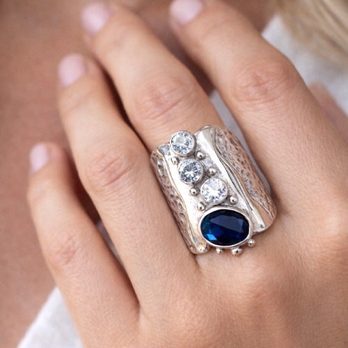 Sterling silver Melanie design blue & white cubic zirconia bulky band ring 27mm wide