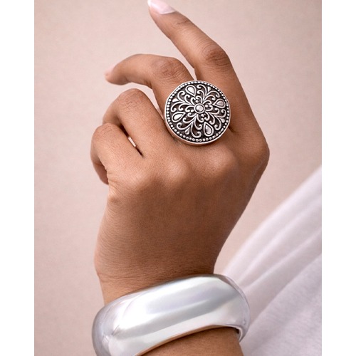 Sterling silver bulky circular fillagree design pattern solid ring 30mm wide