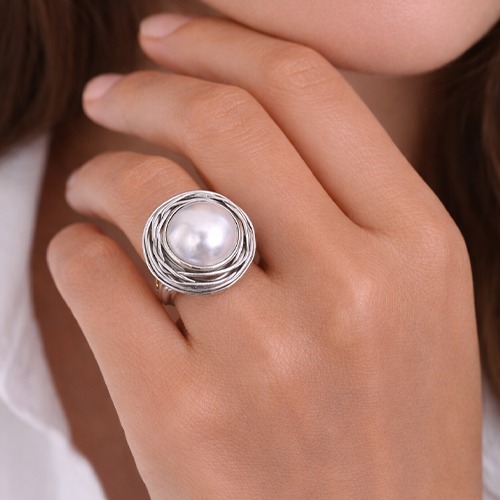 Sterling silver Laura Freshwater pearl halo ring 23mm size