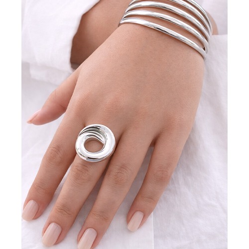 Sterling silver bold twirl loop design ring 25mm wide