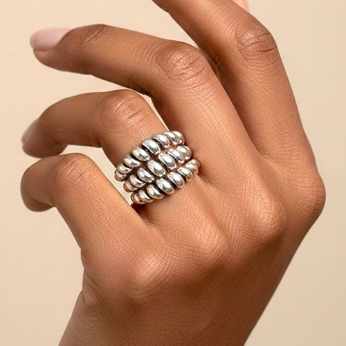 Sterling silver twirl design triple band ring 23mm wide