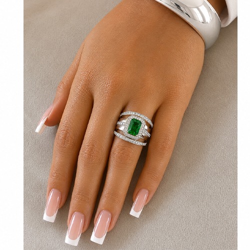 Sterling silver Ria design rectangular green emerald cubic zirconia band ring 17mm wide - Image 3