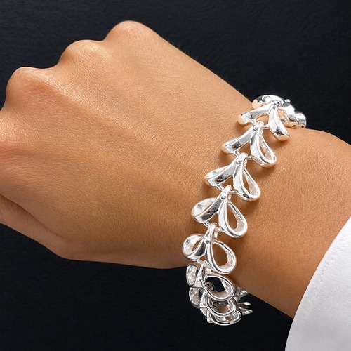 Sterling silver Bow tie design link bracelet 20mm wide